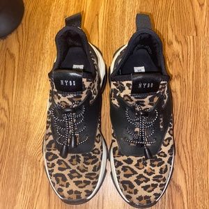 Steve Madden sneakers